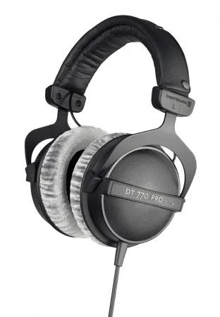 Beyerdynamic DT 770 PRO 250 ohm over-ear høretelefoner - sort Headset — produktfoto