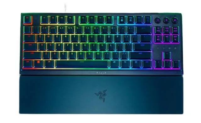 Razer Ornata V3 TKL gamingtastatur - Nordic — produktfoto
