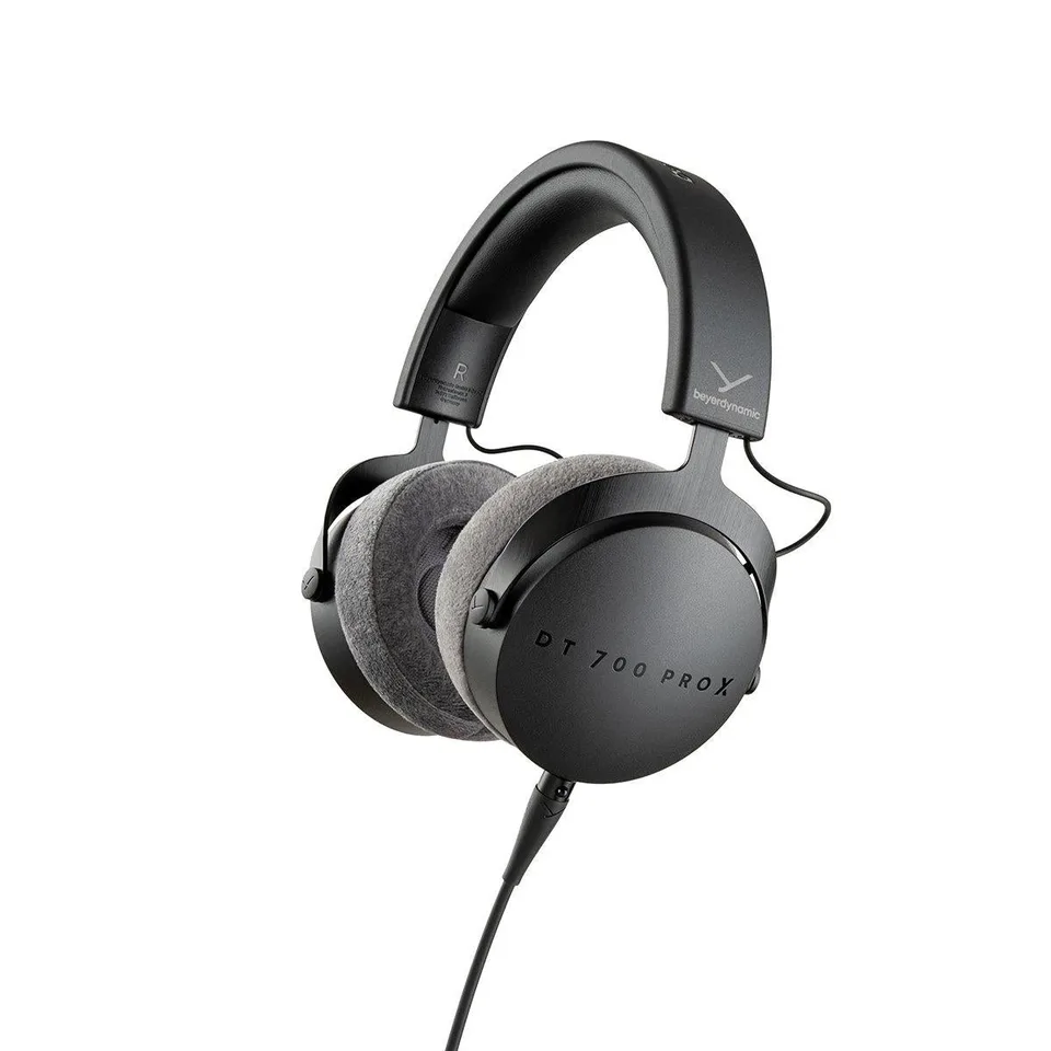 Beyerdynamic DT 700 PRO X over-ear høretelefoner - sort Headset — produktfoto
