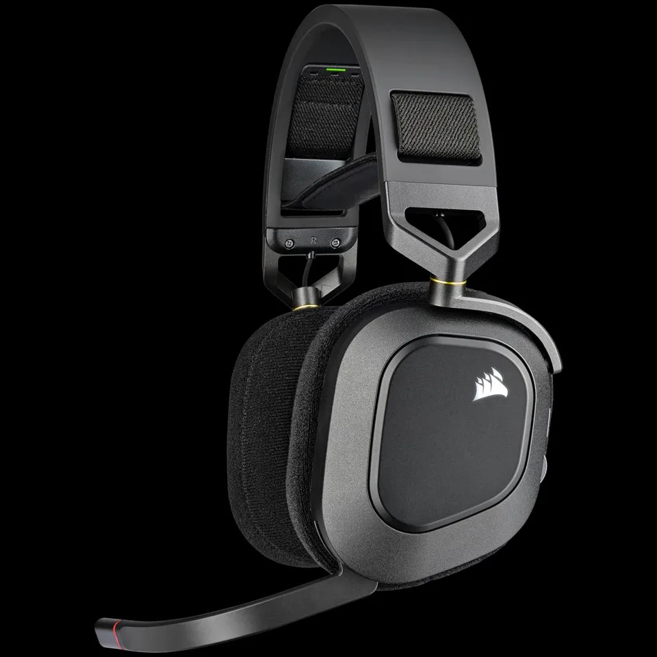 Corsair Gaming HS80 RGB WIRELESS Carbon Headset — produktfoto