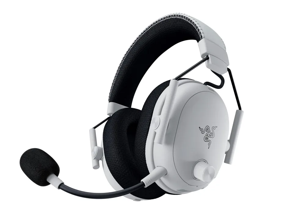 Razer - BlackShark V3 Pro - White Headset — produktfoto